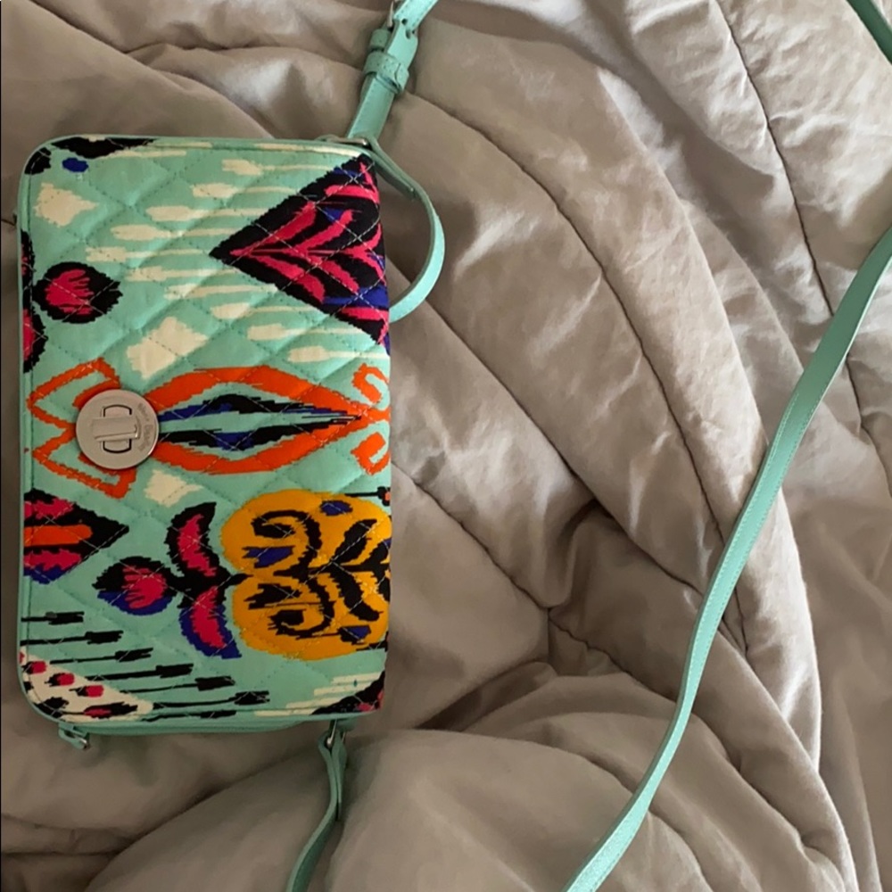 Vera Bradley crossbody bag.